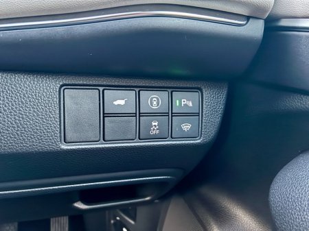 2022 Honda HR-V Advance Style, Petrol Hybrid Automatic, 17800KMs €32,995 thumbnail