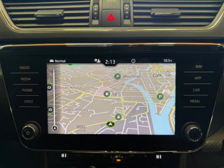 2022 Skoda Superb SUPERB C AMB 1.4TSI 218HP iV DSG €25,900 thumbnail