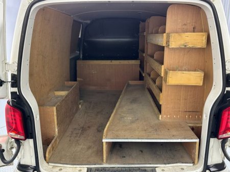 2021 Volkswagen Transporter - thumbnail 20