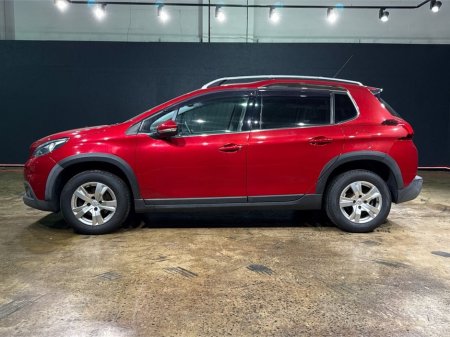 2017 Peugeot 2008 - thumbnail 6