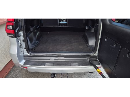 2020 Toyota Landcruiser - thumbnail 8