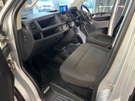 2019 Volkswagen Transporter Shuttle - thumbnail 15