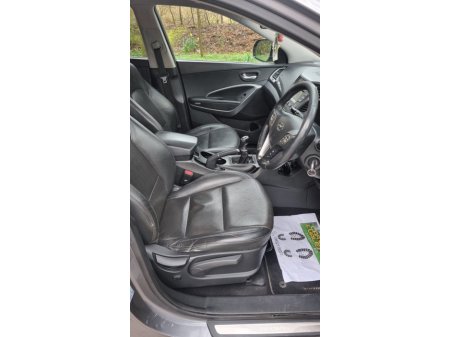 2015 Hyundai Santa Fe - thumbnail 9