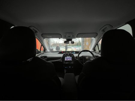 2022 Toyota Prius - thumbnail 13