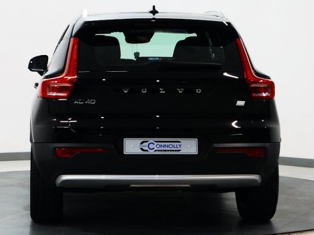 2022 Volvo XC40 *25* CORE T4 RECHARGE AUTO €29,700