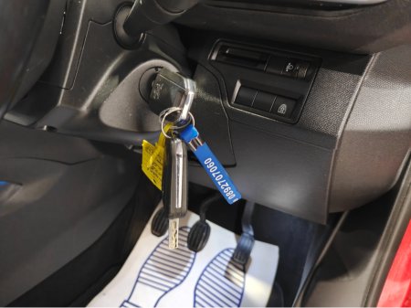 2018 Peugeot 3008 ALLURE 1.2 130 4DR €13,450 thumbnail