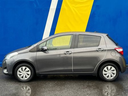 2018 Toyota Yaris 1.0 AUTO // FULL SERVICE HISTORY // REVERSE CAMERA // AIR CONDITIONING €11,950