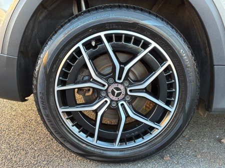 2023 Mercedes-Benz EQB AMG LINE PREMIUM 300 SUNROOF €38,995 thumbnail