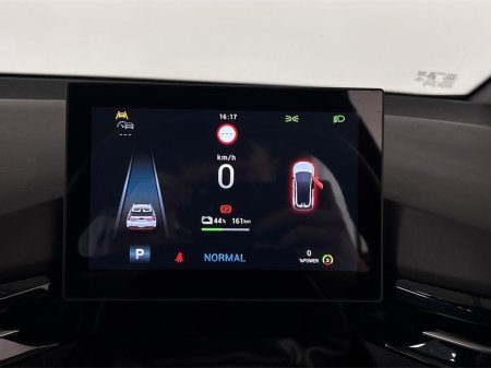 2023 MG 4 LR - EXCITE 64KWH**BLACK CLOTH SEATS**DRIVE MODES**ELECTRIC HANDBRAKE**MULTIFUNCTIONAL STEERING WHEEL**AIR CONDITIONING**TOUCH SCREEN MEDIA**APPLE CAR PLAY**CRUISE CONTROL**PARKING SENSORS** €20,995 thumbnail