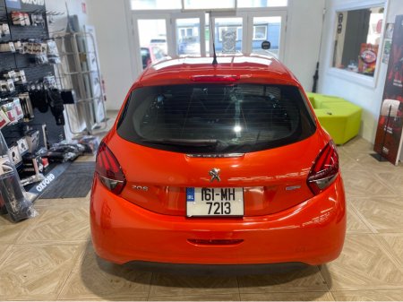 2016 Peugeot 208 ABA-A9HN01 €8,495