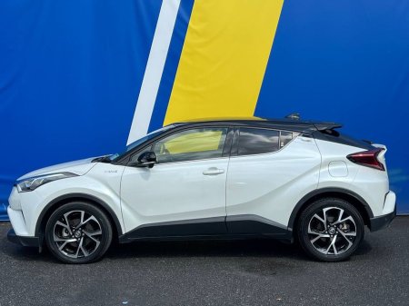 2018 Toyota C-HR 1.8 HYBRID AUTO // HEATED SEATS // 2 YEAR NCT // 18