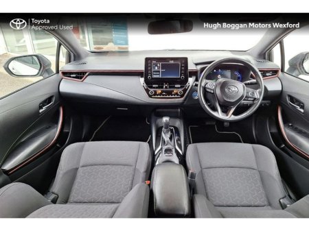 2021 Toyota Corolla HATCH, REALLY LOW MILEAGE! €22,995 thumbnail