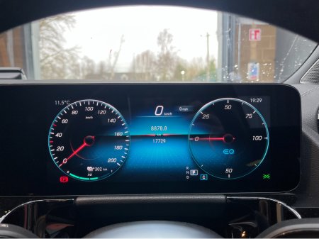 2021 Mercedes-Benz EQA - thumbnail 26