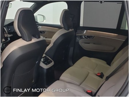 2026 Volvo XC90 XC90 Plus Bright Air Suspension €94,950 thumbnail