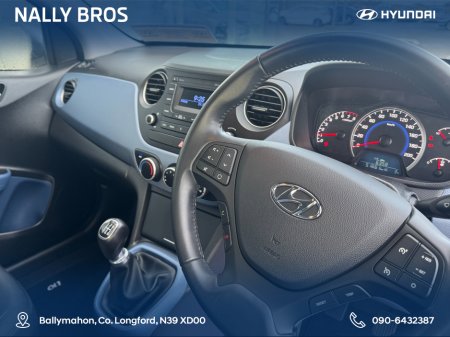 2017 Hyundai i10 DELUXE 4DR thumbnail