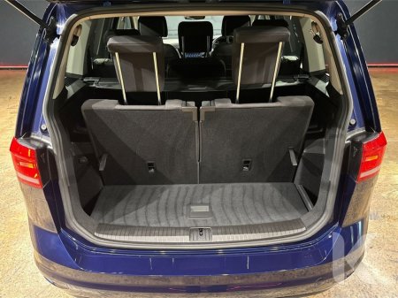 2017 Volkswagen Touran - thumbnail 11