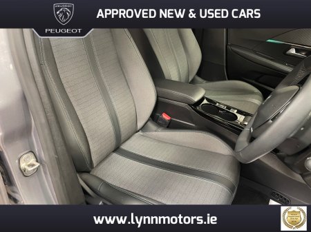 2023 Peugeot 208 - thumbnail 10