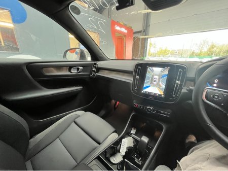 2022 Volvo XC40 - thumbnail 20