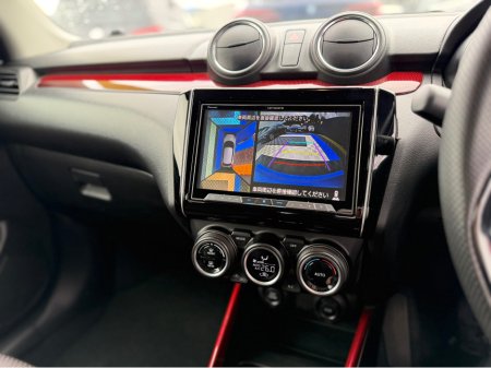 2019 Suzuki Swift - thumbnail 21