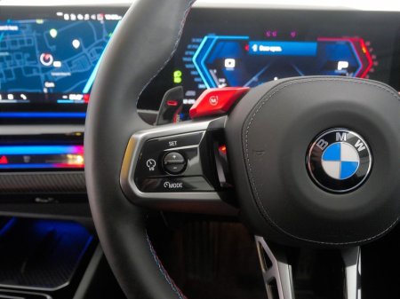 2025 BMW M5 - thumbnail 17