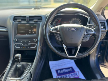 2016 Ford Mondeo - thumbnail 19