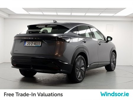 2025 Nissan Ariya - thumbnail 2