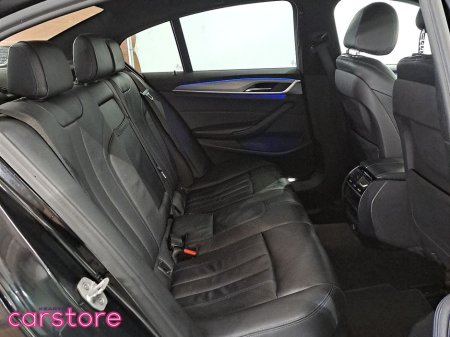 2017 BMW 5 Series - thumbnail 13