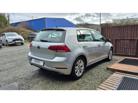 2020 Volkswagen Golf COMFORTLINE 1.0 TSI MANUAL 6SPEED FWD 115HP 5DR €18,250 thumbnail