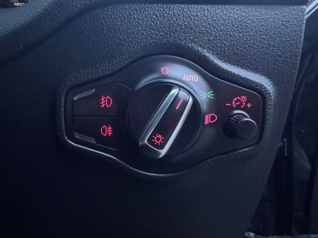 2015 Audi Q5 2.0 TDI S LINE + QUATTRO 177P 177PS 5 PLUS SLINE+ €19,800 thumbnail