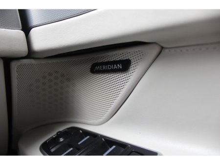 2017 Jaguar XF - thumbnail 10