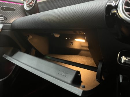 2024 Mercedes-Benz CLA Class 2024 MERCEDES-BENZ CLA200D 2.0 AUTOMATIC / CRUISE CONTROL / 360° PARKING CAMERA / ELECTRIC MEMORY & HEATED SEATS / PADDLE SHIFTERS / AMBIENT LIGHTS thumbnail