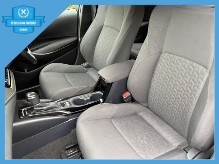 2022 Toyota Corolla - thumbnail 16