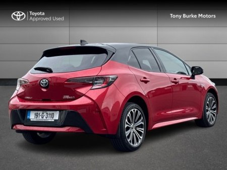 2019 Toyota Corolla - thumbnail 2