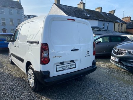 2017 Citroen Berlingo - thumbnail 28