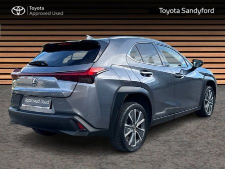 2021 Lexus UX 300 e 54KWH FULL EV LUXURY AUTOMATIC // LEATHER HEATED & COOLING SEATS // AIR CON // REAR CAMERA // APPLE CARPLAY // BLUETOOTH // 12 MONTH WARRANTY €19,945
