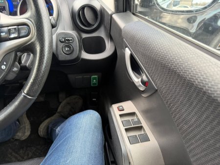 2012 Honda Fit  €6,995 thumbnail