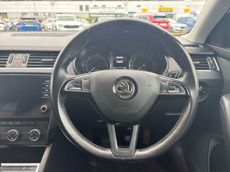 2020 Skoda Octavia - thumbnail 13