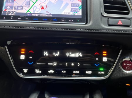 2017 Honda Vezel €17950 2017 HONDA VEZEL Z HYBRID SENSING 1.5 AUTOMATIC / CRUISE CONTROL / REVERSE CAMERA / HEATED SEATS AND MORE €17,950 thumbnail