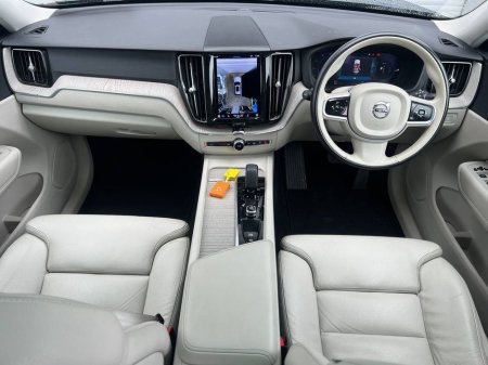 2023 Volvo XC60 - thumbnail 12