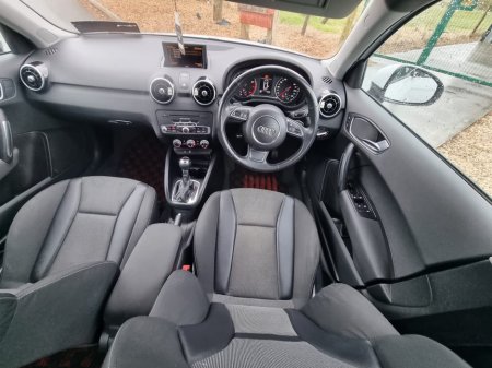 2013 Audi A1 - thumbnail 23