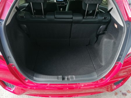 2017 Honda Fit SE €12,950 thumbnail