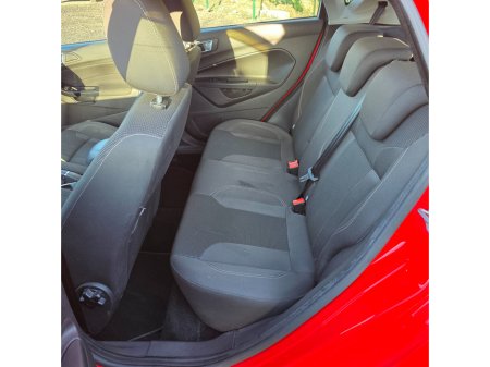 2016 Ford Fiesta 1.25 82PS Titanium €10,450 thumbnail