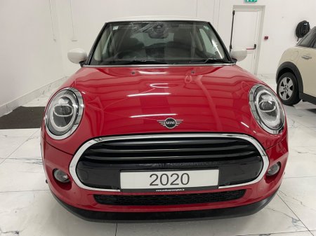 2020 MINI Hatch Cooper Classic €18,950 thumbnail