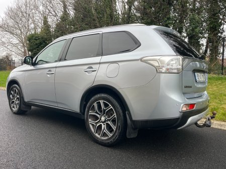 2015 Mitsubishi Outlander 2.2 DI-D 150PS 6MT 4WD 7-Seater Intense €11,950 thumbnail