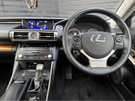2013 Lexus IS 300 h 2.5 HYBRID AUTO SUNROOF €14,995 thumbnail