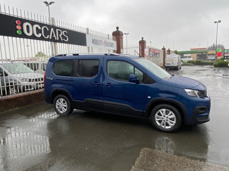 2024 Peugeot Rifter L2 GT Horizon Wheelchair Accessible Taxi €54,950