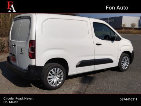 2019 Peugeot Partner - thumbnail 6