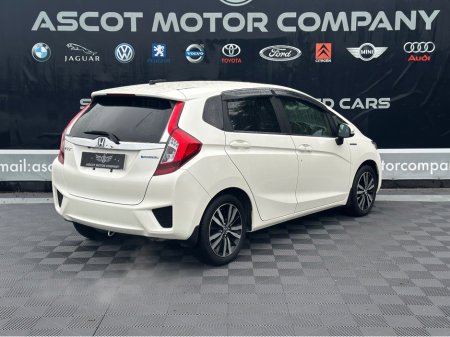 2014 Honda Fit Hybrid €8,950 thumbnail