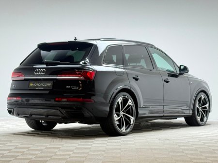2021 Audi Q7 55 TFSI BLACK EDITION QUATTRO *N1 CREWCAB* €52,000 thumbnail