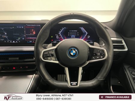 2025 BMW 3 Series - thumbnail 23